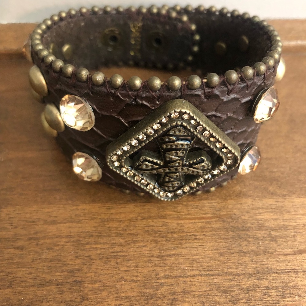 Cute cross bracelet